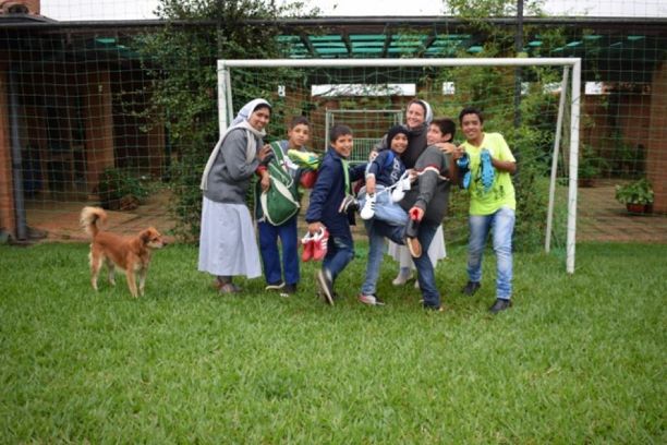 Paragwaj uczniowie zdjęcie grupowe